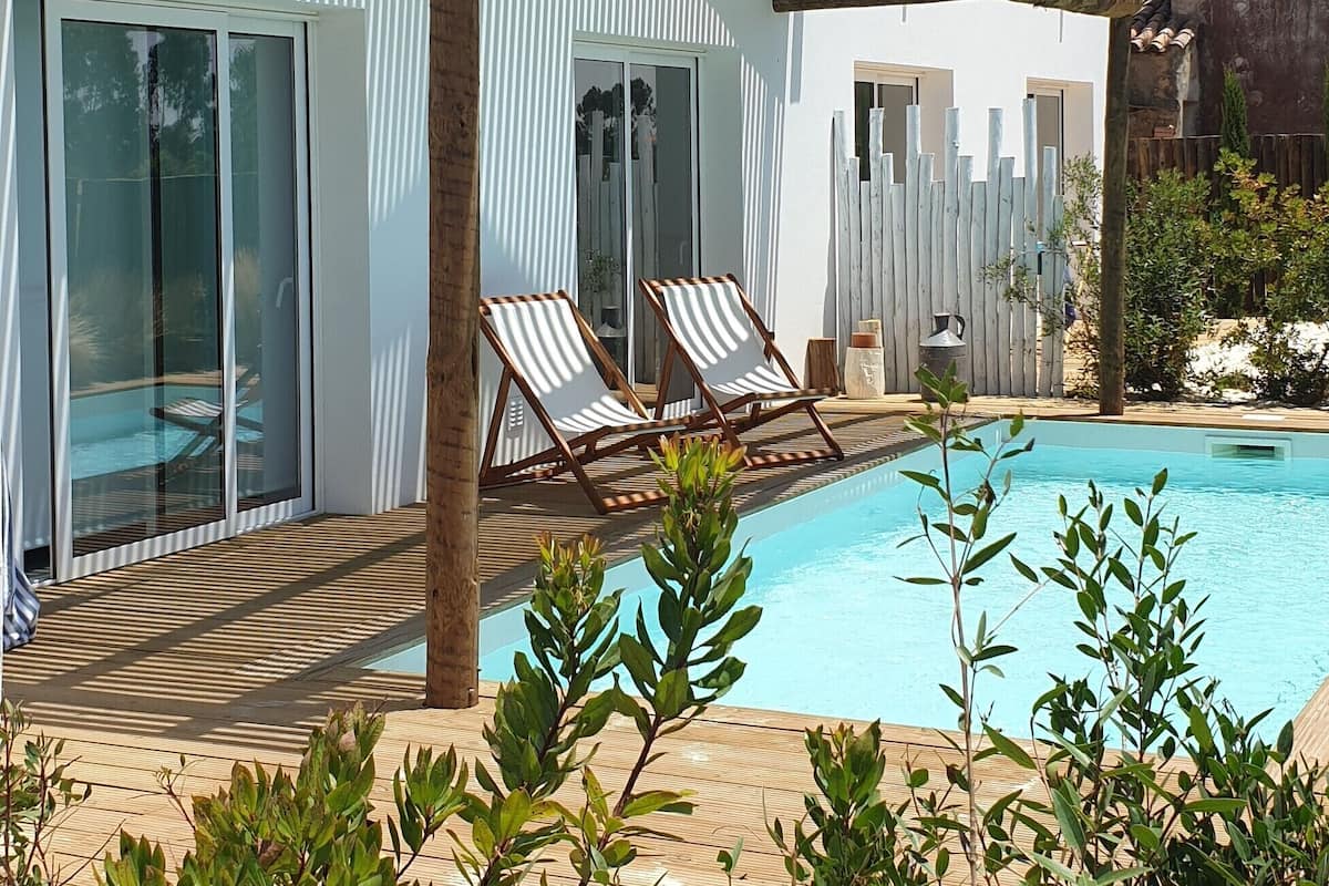 Family Cottage, 2 Bedrooms, Private Pool, Beachside | Terrace/patio