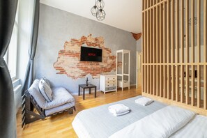 1 多间卧室、WiFi、床单