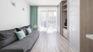 Unclassified image, 5 of 30, button - Apartment With Parking by Renters (Kraków)