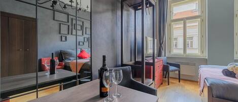 واي فاي وملاءات أسرّة