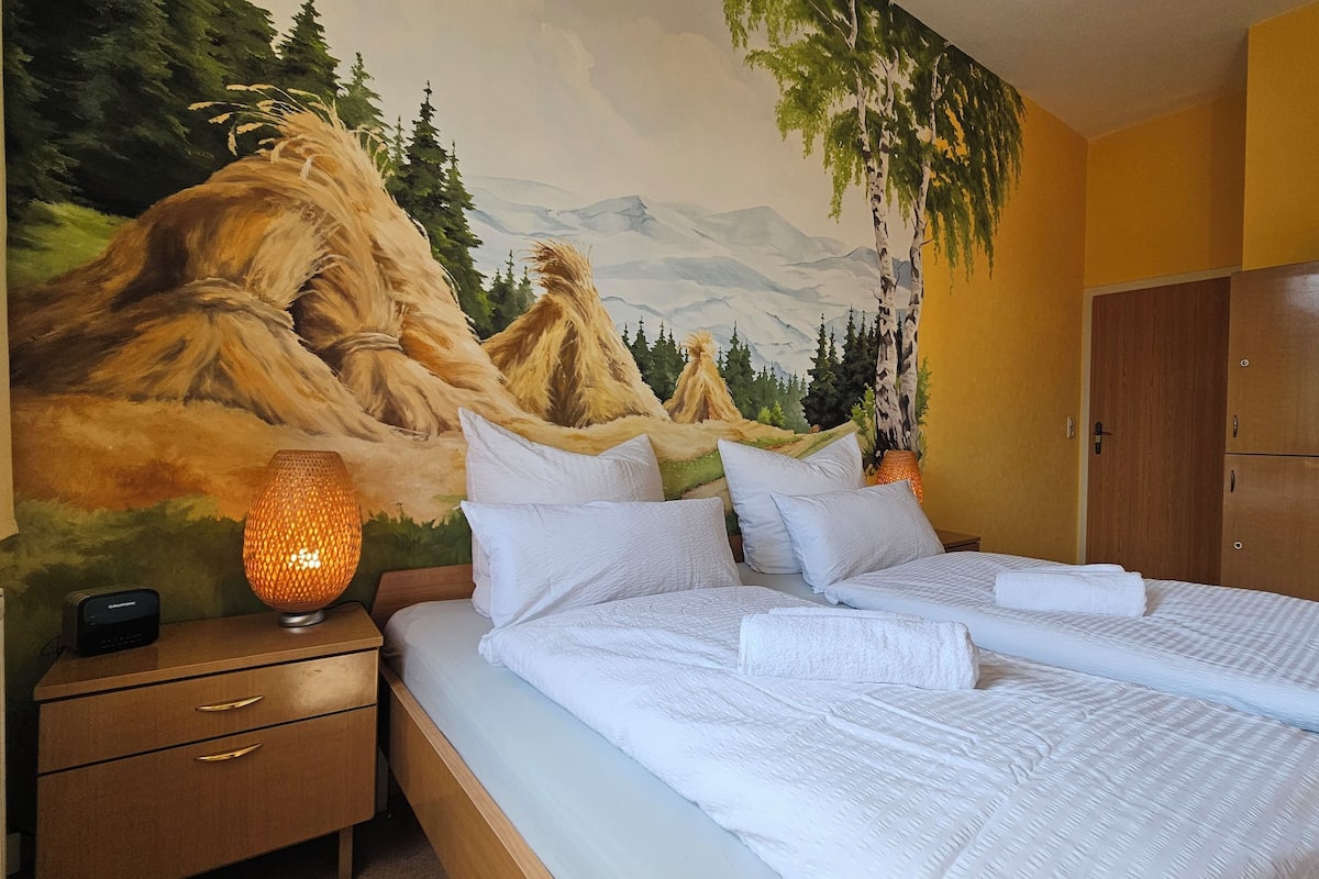 1 bedroom, blackout curtains, soundproofing, free WiFi