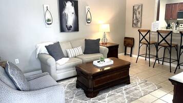 Smart TV, fireplace, video games