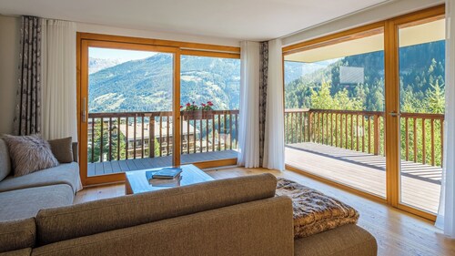 Luxury Apartment, 3 Bedroom Chalet Rahas A Grimentz - By Mrs Miggins