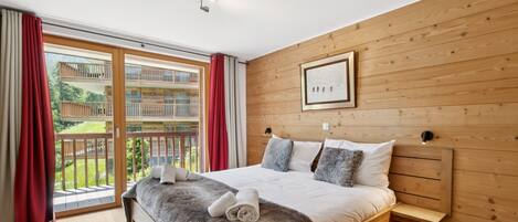 3 sovrum, strykjärn/strykbräda, internet och sängkläder