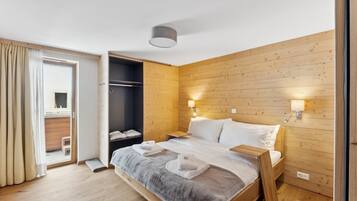 3 bedrooms, wheelchair access