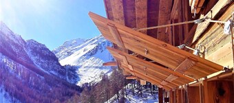 Beautiful 5 Bedroom Chalet with Sauna Grimentz - By Mrs Miggins
