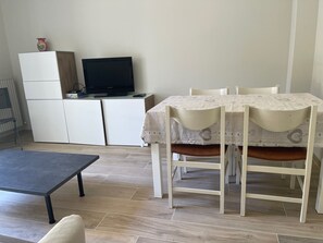Dining - Oleandri cosy Apartment Near best beaches (Monterosso al Mare)