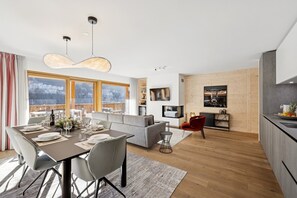 Dining - Beautiful 3 bedroom apartment with jacuzzi in Montagnier - By Mrs Miggins (Champéry)