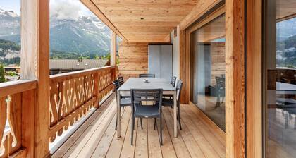 Beautiful 3 bedroom apartment with jacuzzi in Montagnier - By Mrs Miggins