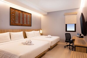 Family Room, 2 Double Beds, Non Smoking (Living Room) | Premium bedding, desk, rollaway beds, bed sheets
