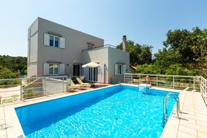 Villa | 3 dormitorios