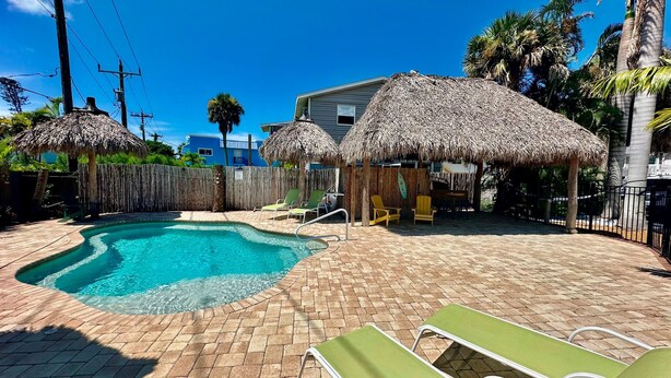 Unclassified image, 1 of 23, button - Turtle Nest Beach Studio (Fort Myers Beach)
