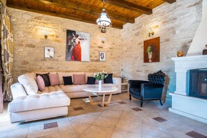 5 bedrooms - Villa Marcos Chara in Asteri (Rethymno)