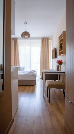 2 室のベッドルーム、WiFi、ベッドシーツ