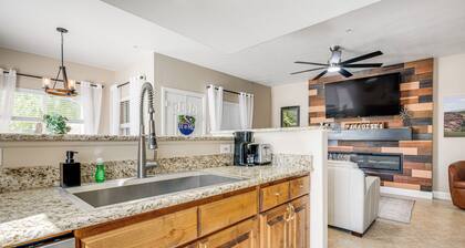 Mesquite Apartment: Walk to Wolf Creek Golf Club!