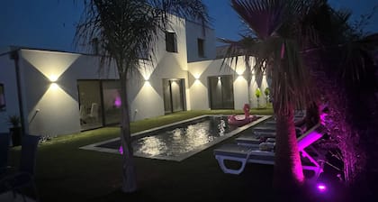 Villa Vanille Luxe Cap Dagde 8 Personnes Piscine Chauffée Jardin Tropical