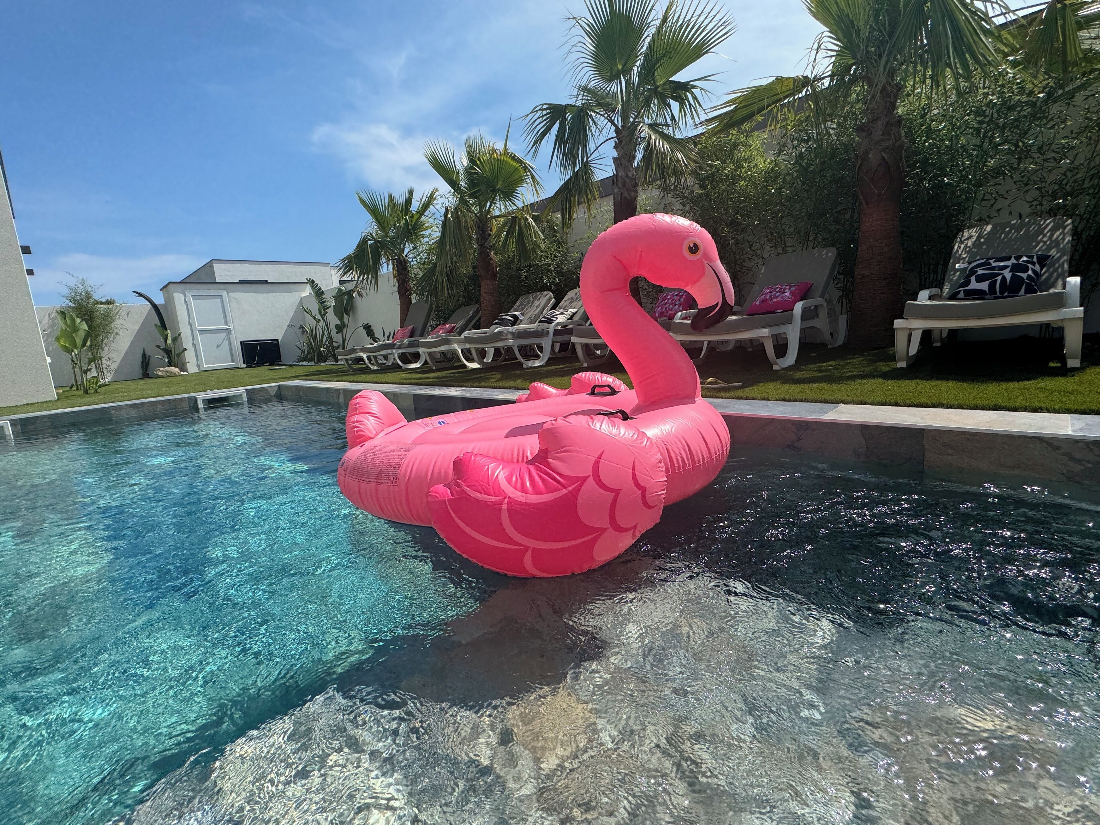 Piscine extérieure, piscine chauffée