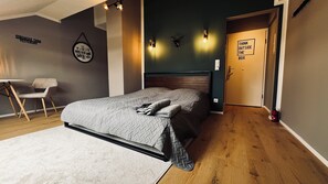 1 quarto, berço de viagem, Wi-Fi, roupa de cama