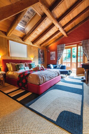 Deluxe Double or Twin Room, Mountain View | Premium bedding, down duvets, minibar, individually decorated - Magic Megève Bois (Demi-Quartier)