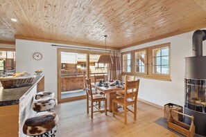 Dining - Chalet Larchwood by Mrs Miggins 5 (Grimentz)