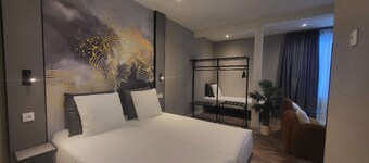 Nebula Hotel by INE'S