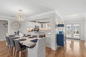 Dining - 4BR Waterfront Home with Private Pool + Lake Views | Safe Harbor (Destin)