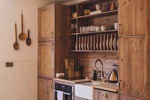Casa | Cucina privata | Frigorifero, forno, piano cottura, lavastoviglie