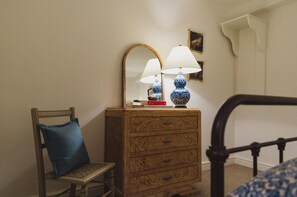 Casa | 2 habitaciones, tabla de planchar con plancha y wifi gratis 