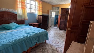 Habitación Confort, patio | Wifi gratis