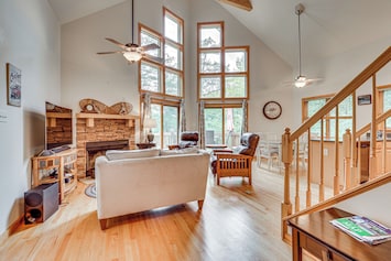 Basye Vacation Rental | 4BR | 3BA | Stairs Required | 2,076 Sq Ft