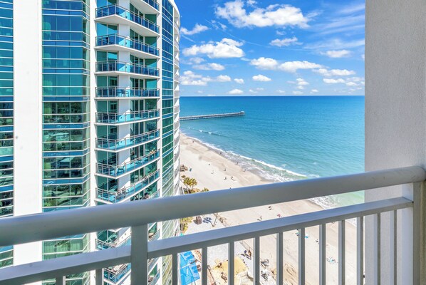 Signature Condo, 1 King Bed with Sofa bed, Kitchen, Partial Ocean View | View from room