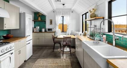 Charming 3-bedroom house with WiFi, AC in fabulous Twentynine Palms