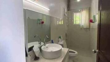 Shower, bidet, towels, soap