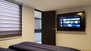 Unclassified image, 5 of 9, button - 2 bedroom apartment in the best area of Laureles. A/C. (Medellín)