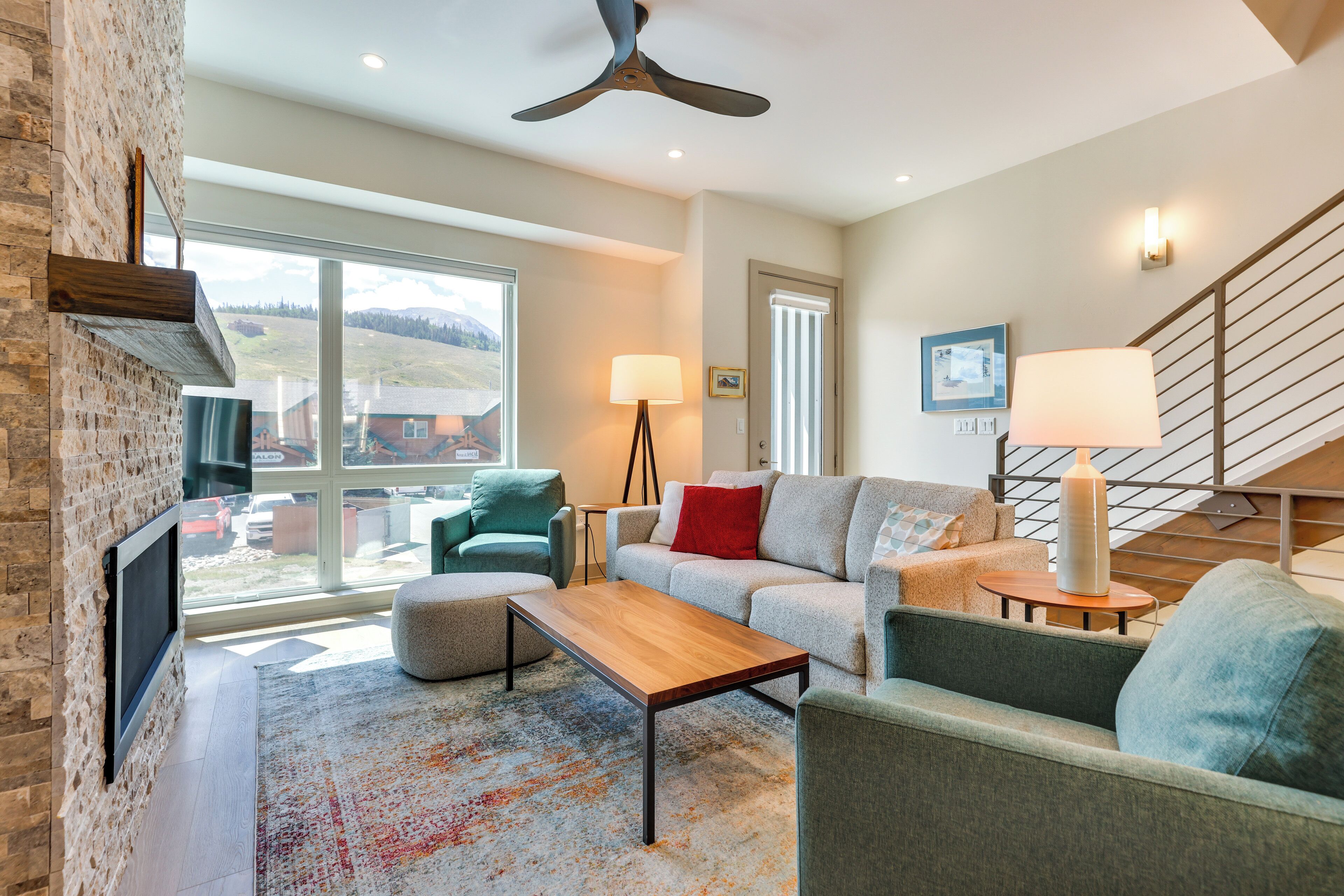 Newly built Townhome, Rooftop Hot tub, Views 310D