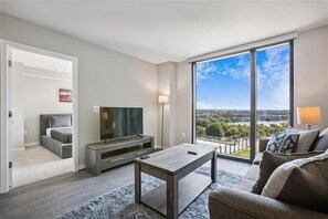 Apartment, 2 Bedrooms, Non Smoking, Kitchen | Living area | Flat-screen TV