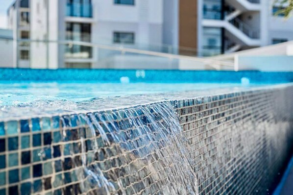 Pool - It's located in the heart of Summerstrand near the beach and the Boardwalk Mall. (Gqeberha)