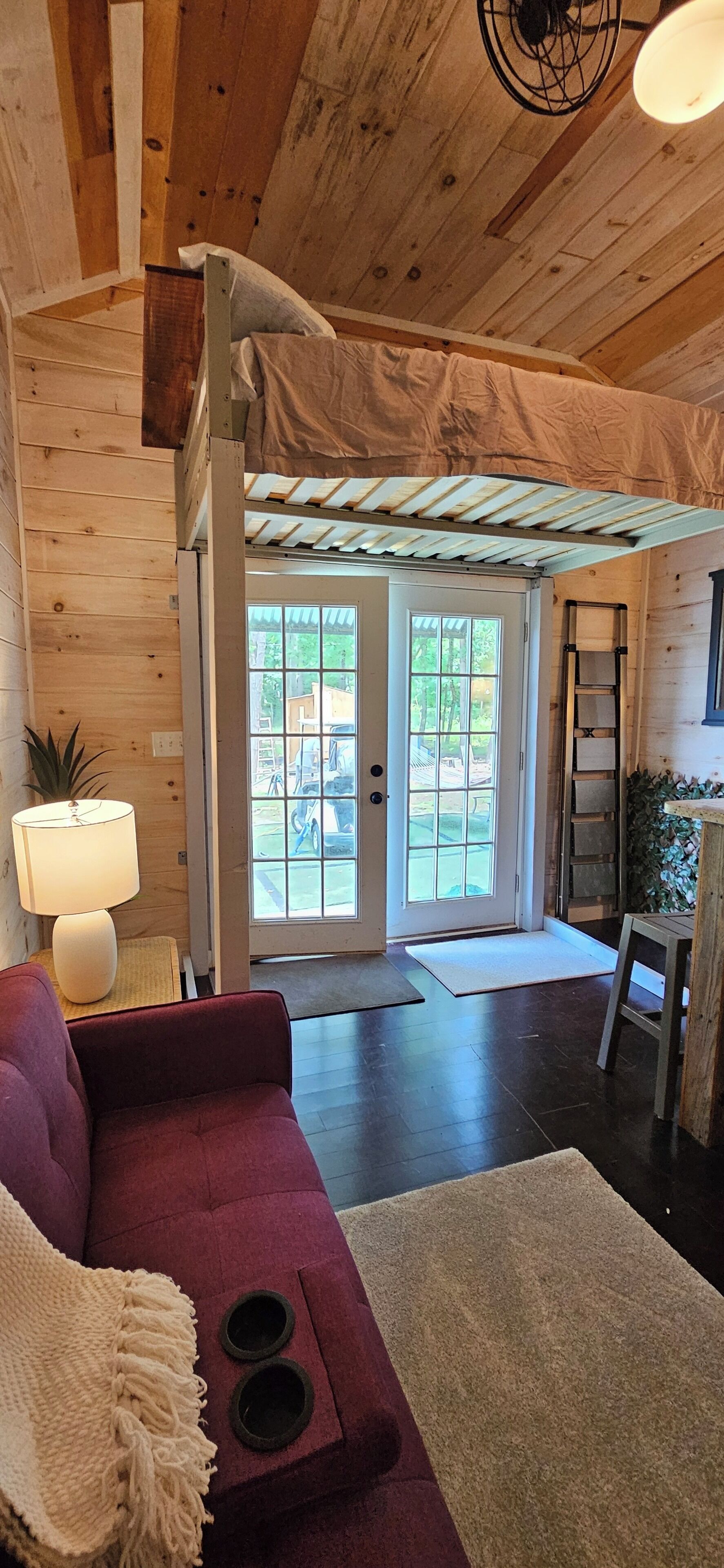 智能电视、壁炉