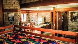 Cabana luxo, varanda, vista para a montanha | 1 quarto, Wi-Fi de cortesia