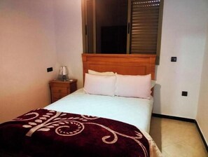 2 bedrooms, WiFi, bed sheets