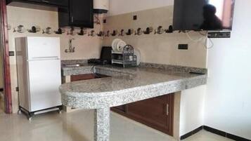 Kühlschrank, Herdplatte