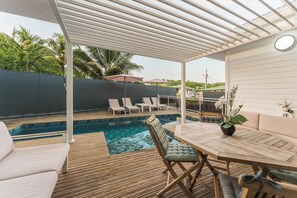 Alberca al aire libre 