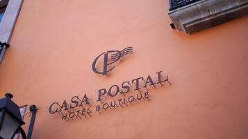 المنشأة من الخارج