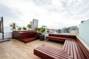 Rooftop terrace - Mojarra Apartments by Partnerhost (Mazatlán)