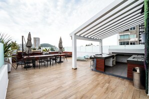 Rooftop terrace - Mojarra Apartments by Partnerhost (Mazatlán)