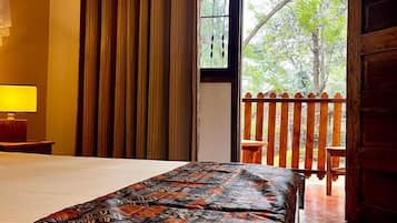 Standaard eenpersoonskamer, 1 slaapkamer, uitzicht op bergen | Een bureau