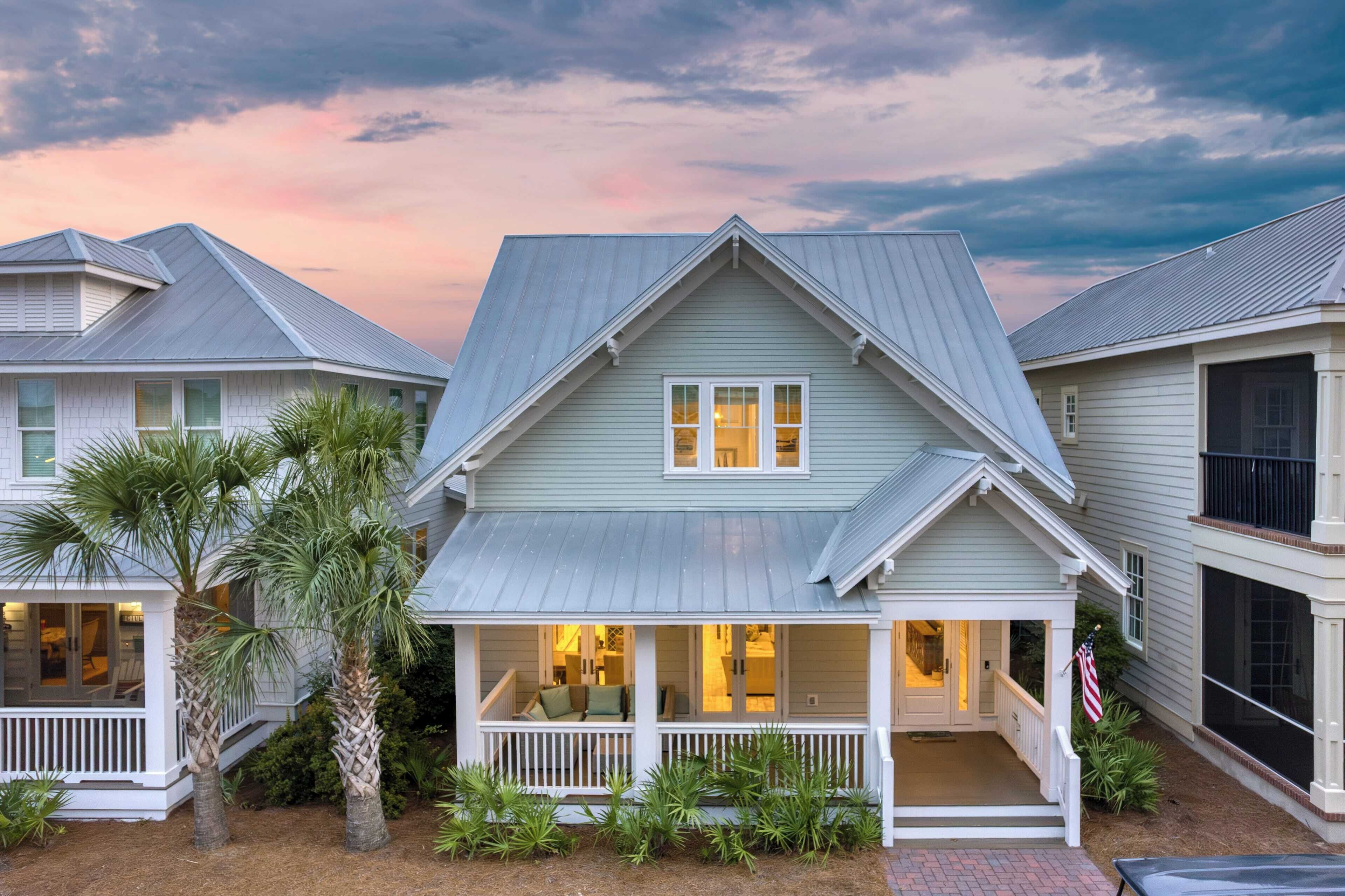 บ้านพัก (4 Bedrooms) | ด้านหน้าที่พัก