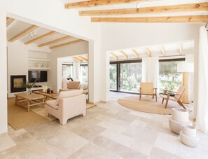 Smart-tv en een stereo