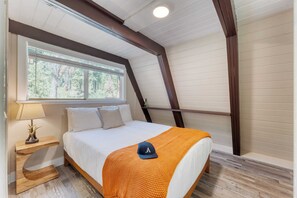 House (2 Bedrooms) | Interior - Speckled by Avantstay Modern Interior, 0.5mi to Lake! (Kings Beach)