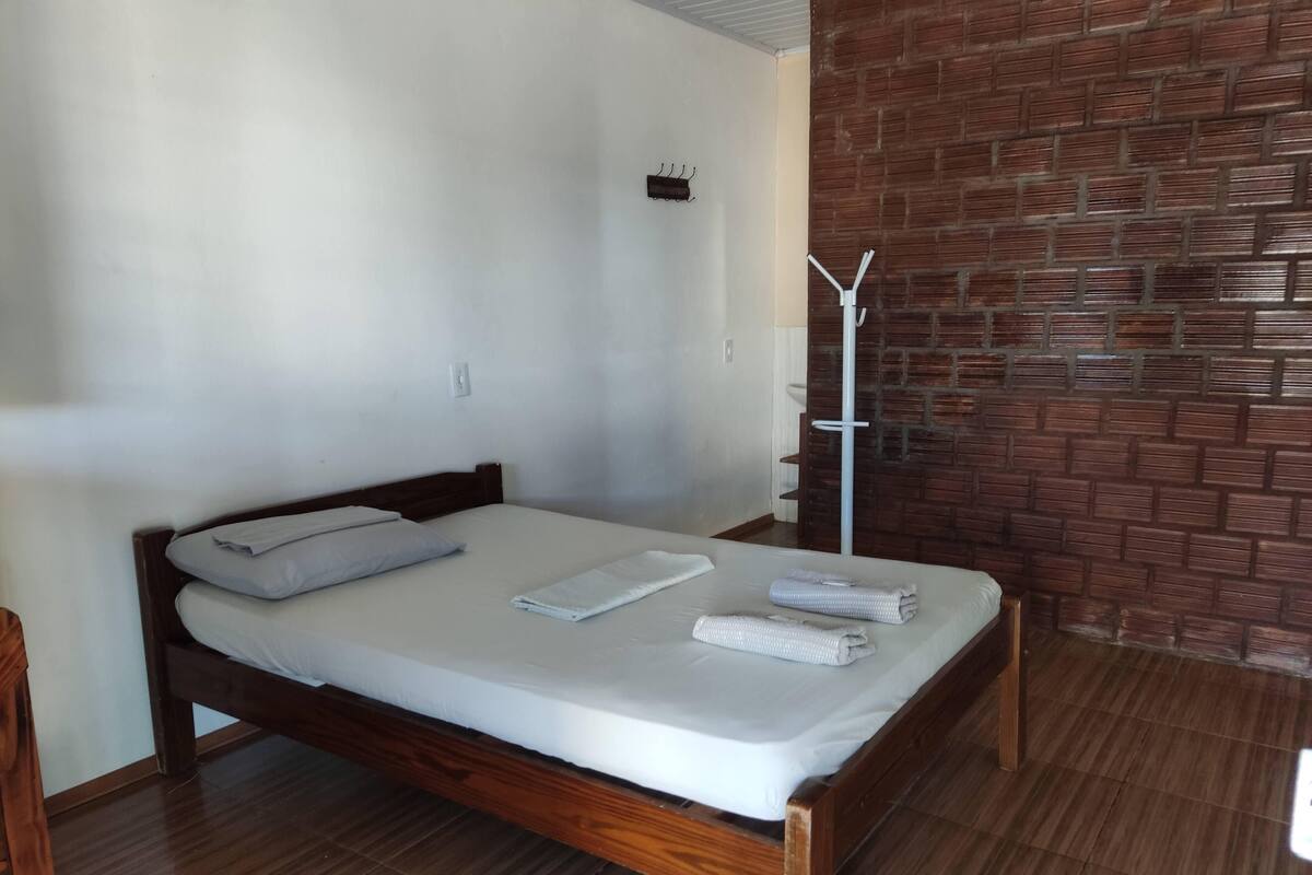 Single Room, Courtyard View | WiFi (free), bed sheets
